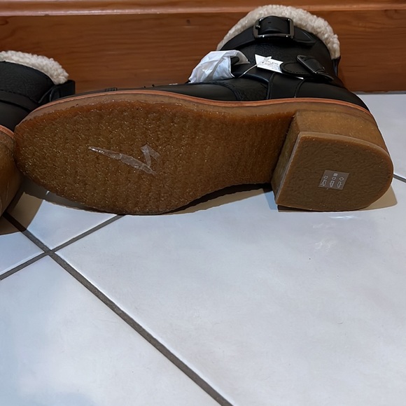 COACH BOOTS - Picture 9 of 13